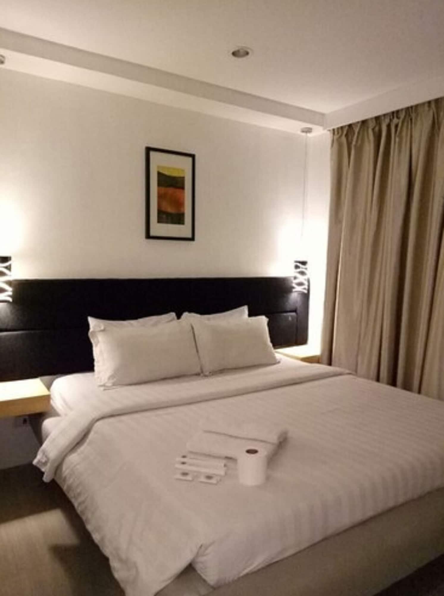 Dragonlink Suites Makati City Exteriör bild